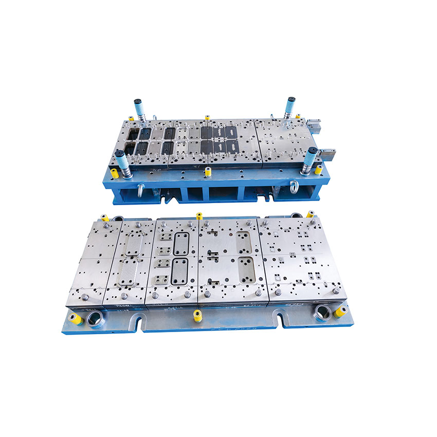 油冷器芯片連續(xù)模