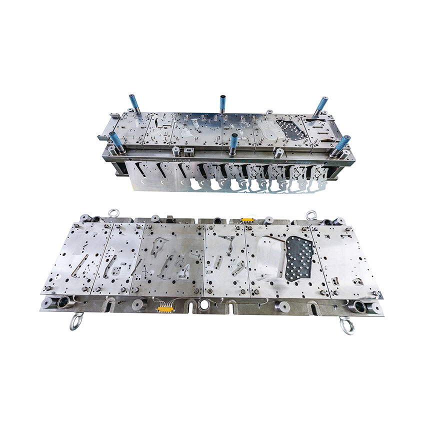 總成安裝板連續(xù)模